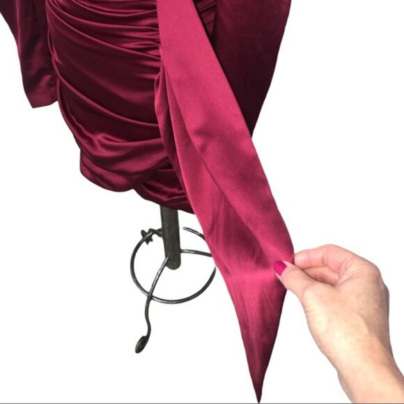 Lavish Alice Long Sleeve Satin Ruched Mini Dress Size 6 NWT - Picture 7 of 10